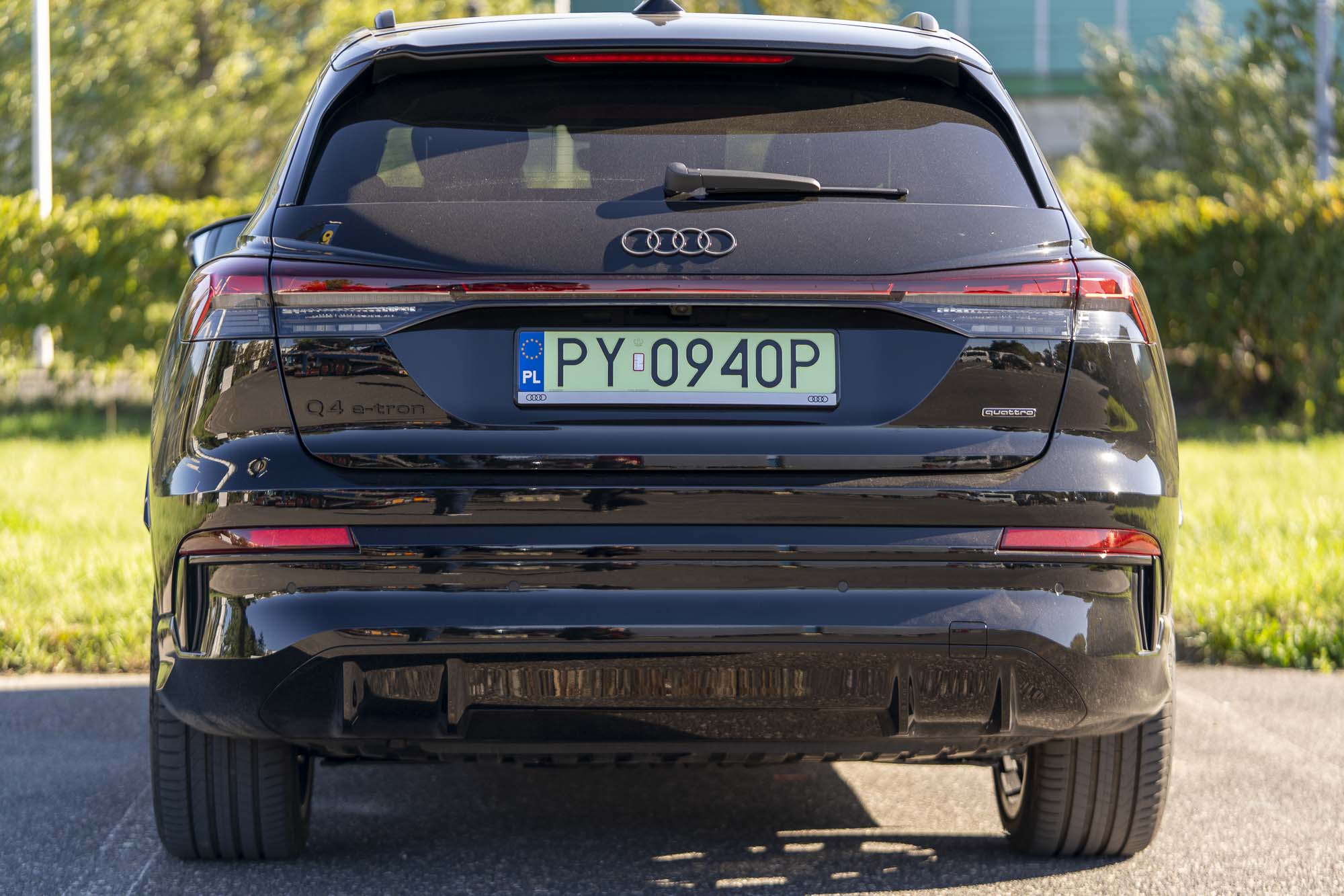 Test Audi Q4 e-tron– jest piękny, ma 299 KM, ale kosztuje prawie 400 tys. zł