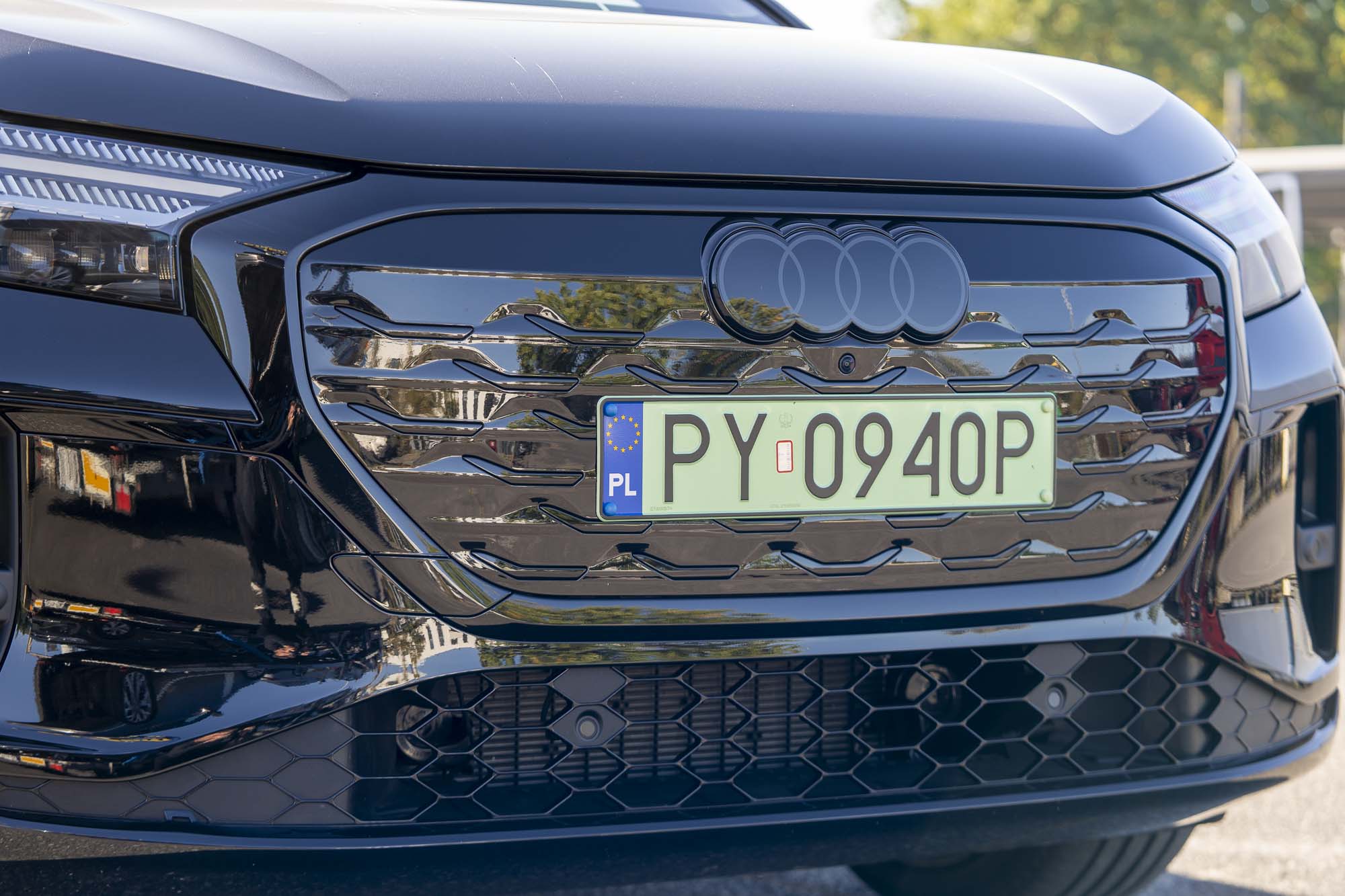 Test Audi Q4 e-tron– jest piękny, ma 299 KM, ale kosztuje prawie 400 tys. zł