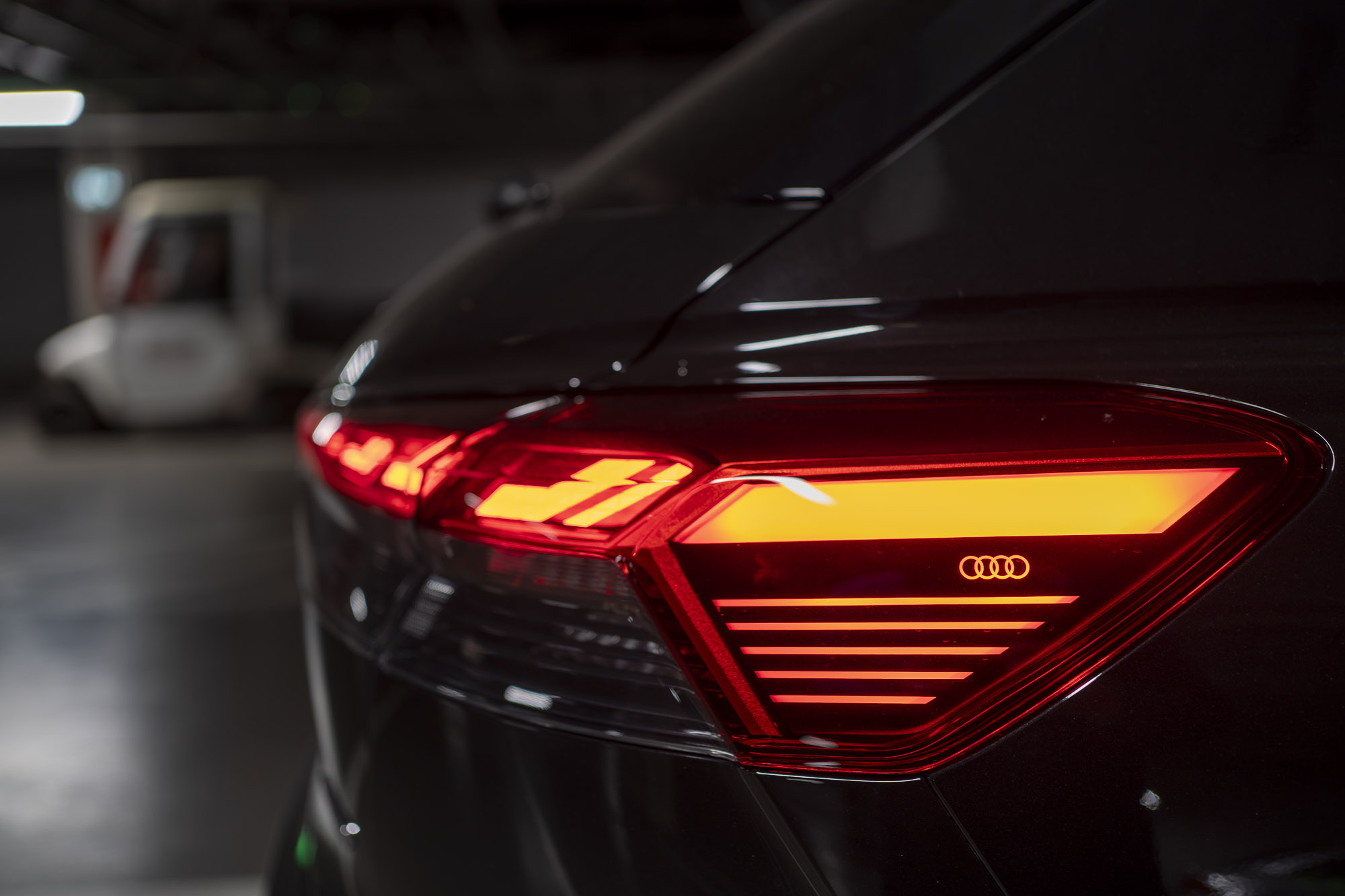 Test Audi Q4 e-tron– jest piękny, ma 299 KM, ale kosztuje prawie 400 tys. zł