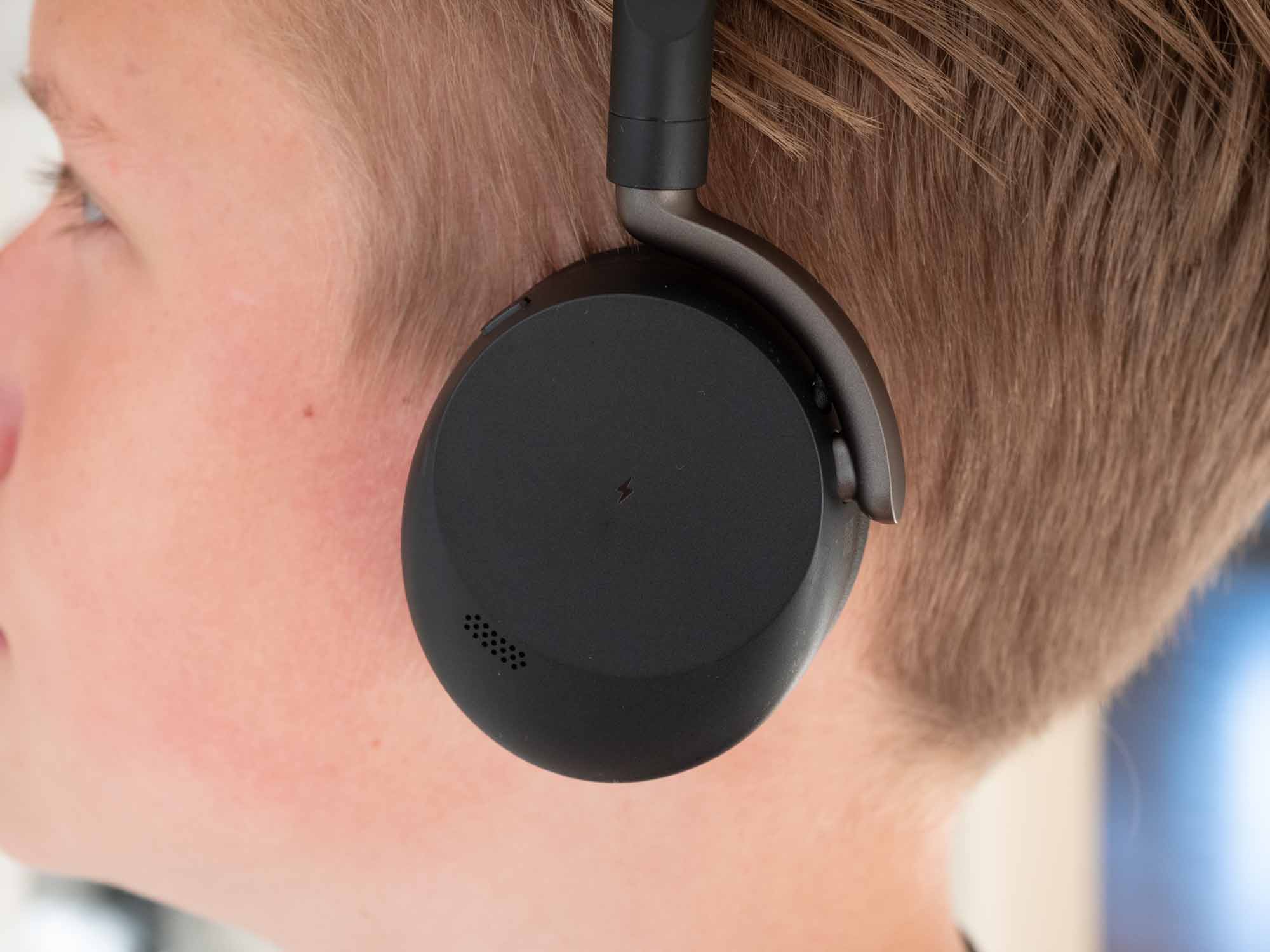 Test słuchawek Jabra Evolve3 65 Flex – dla największych fanów telekonferencji