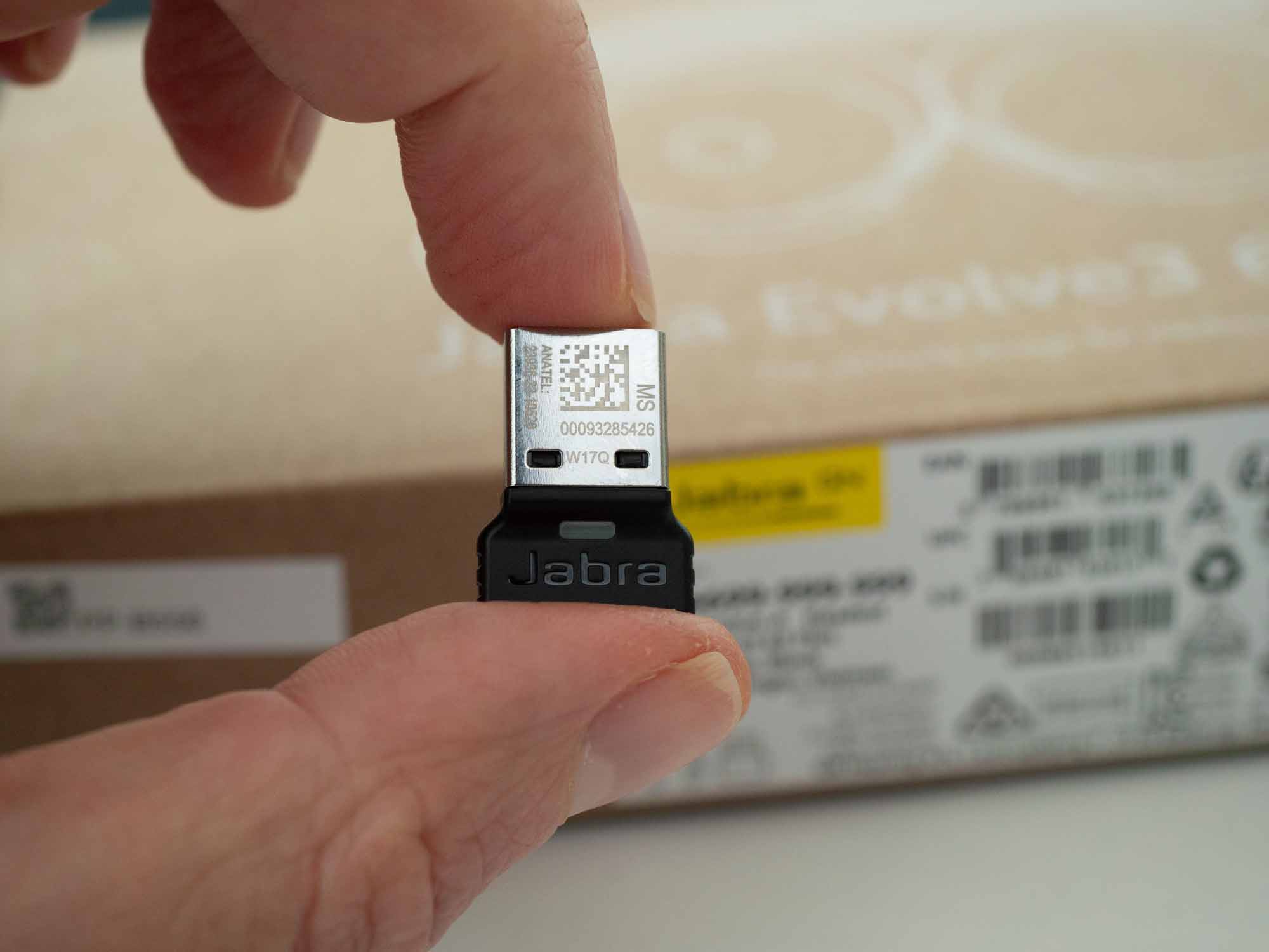 Test słuchawek Jabra Evolve3 65 Flex – dla największych fanów telekonferencji