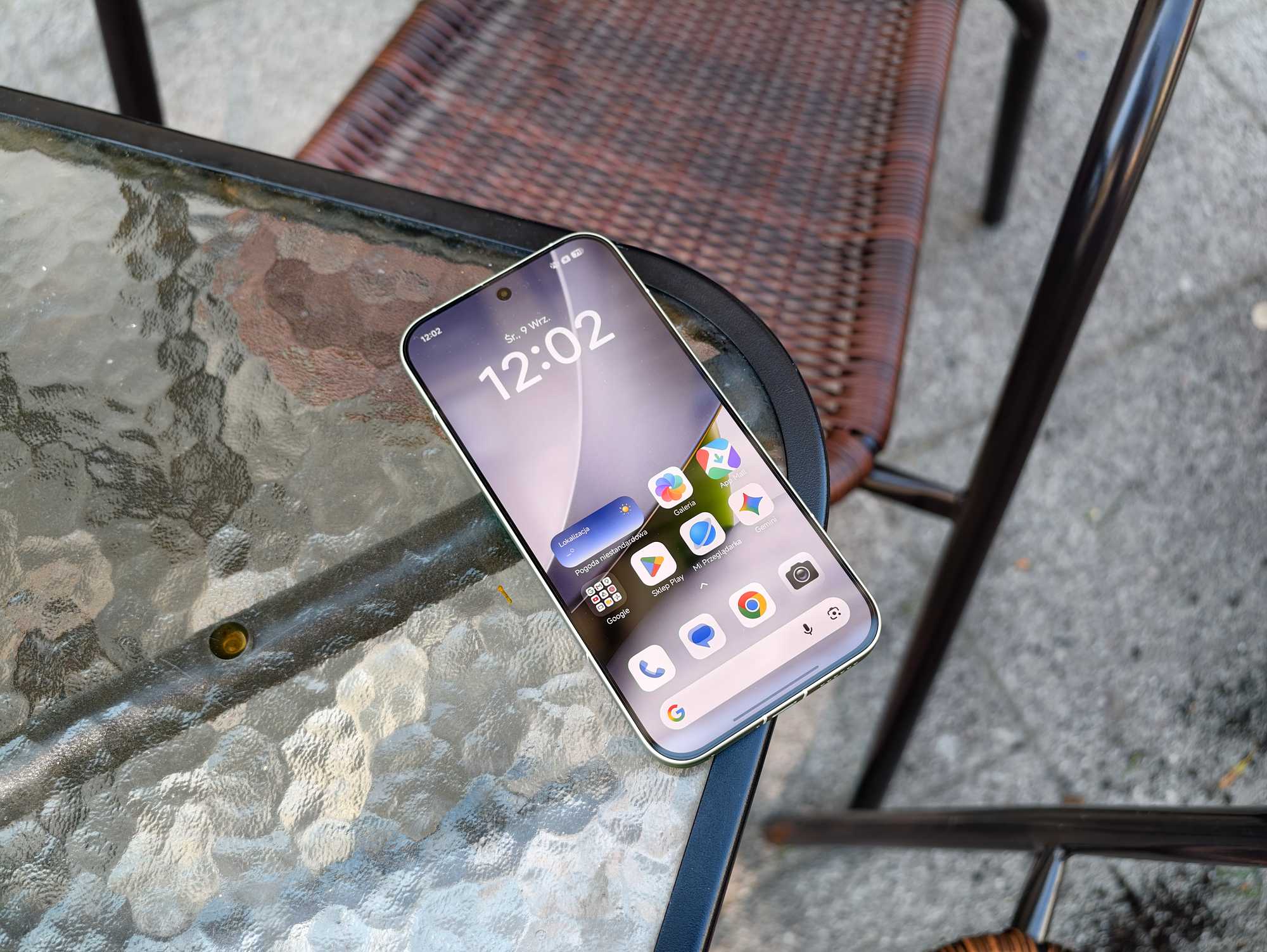 Test POCO F9 Pro – Snapdragon 8 Elite Gen 5, ekran 185 Hz i teleobiektyw za 2599 zł