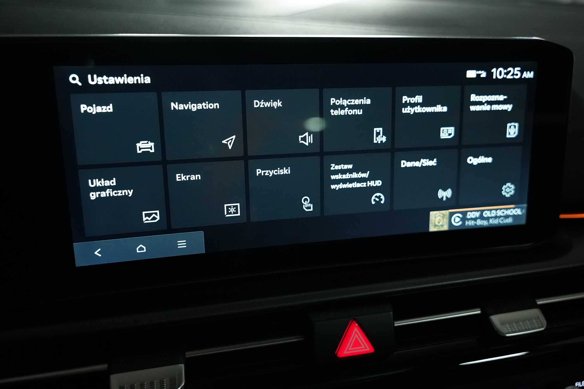 Sprawdziliśmy Kia Sportage 1.6 T-GDI HEV AWD Business Line – 239 koni w samochodzie uwielbianym przez Polaków