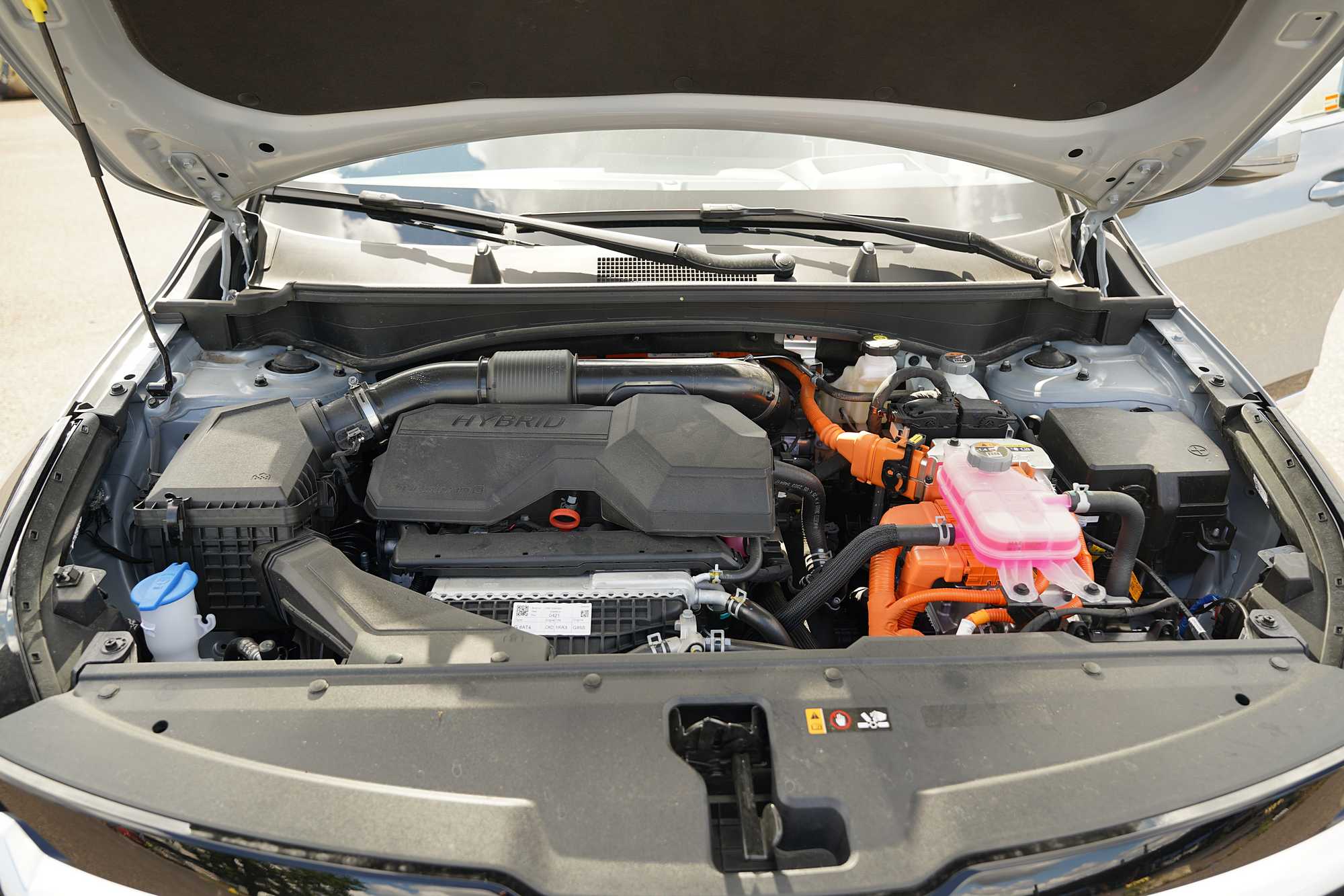 Sprawdziliśmy Kia Sportage 1.6 T-GDI HEV AWD Business Line – 239 koni w samochodzie uwielbianym przez Polaków