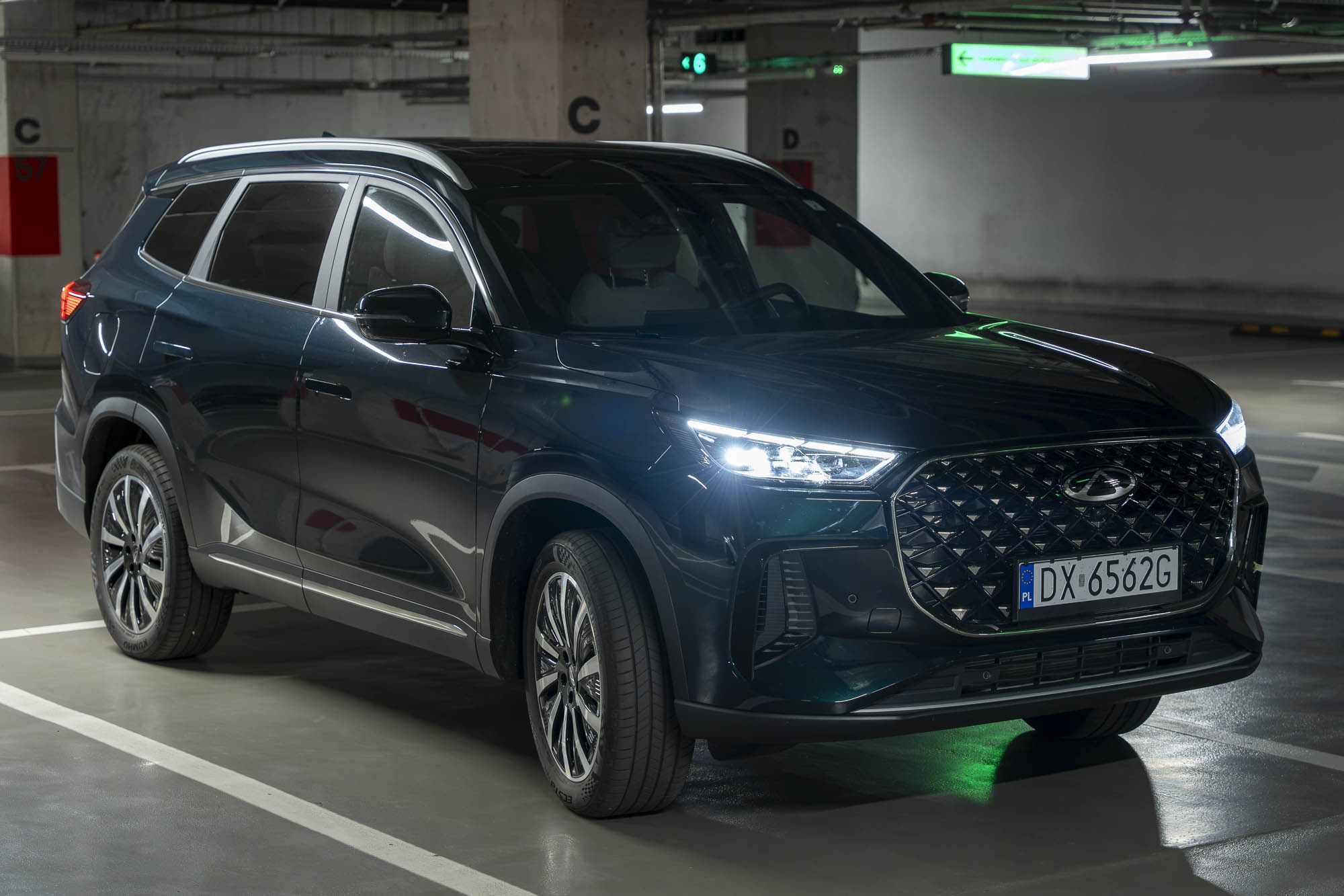 Test Chery Tiggo 8 PHEV Prestige – luksusowy SUV, siedem miejsc, 279 KM za 160 tysięcy