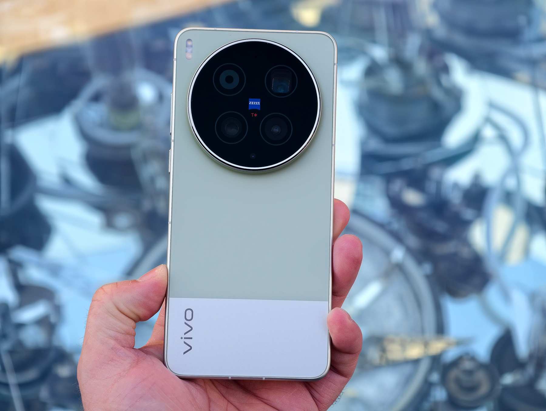 Test vivo X300 Ultra – zdystansował całą fotograficzną konkurencję