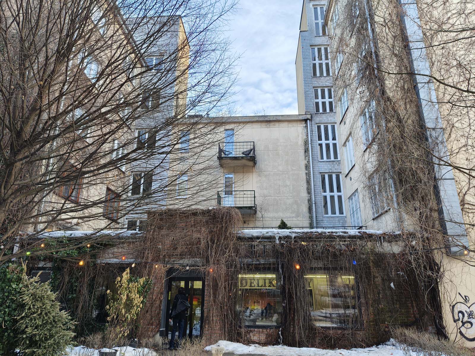 Test realme 16 Pro 5G – wytrzymały zawodnik z ogromną baterią