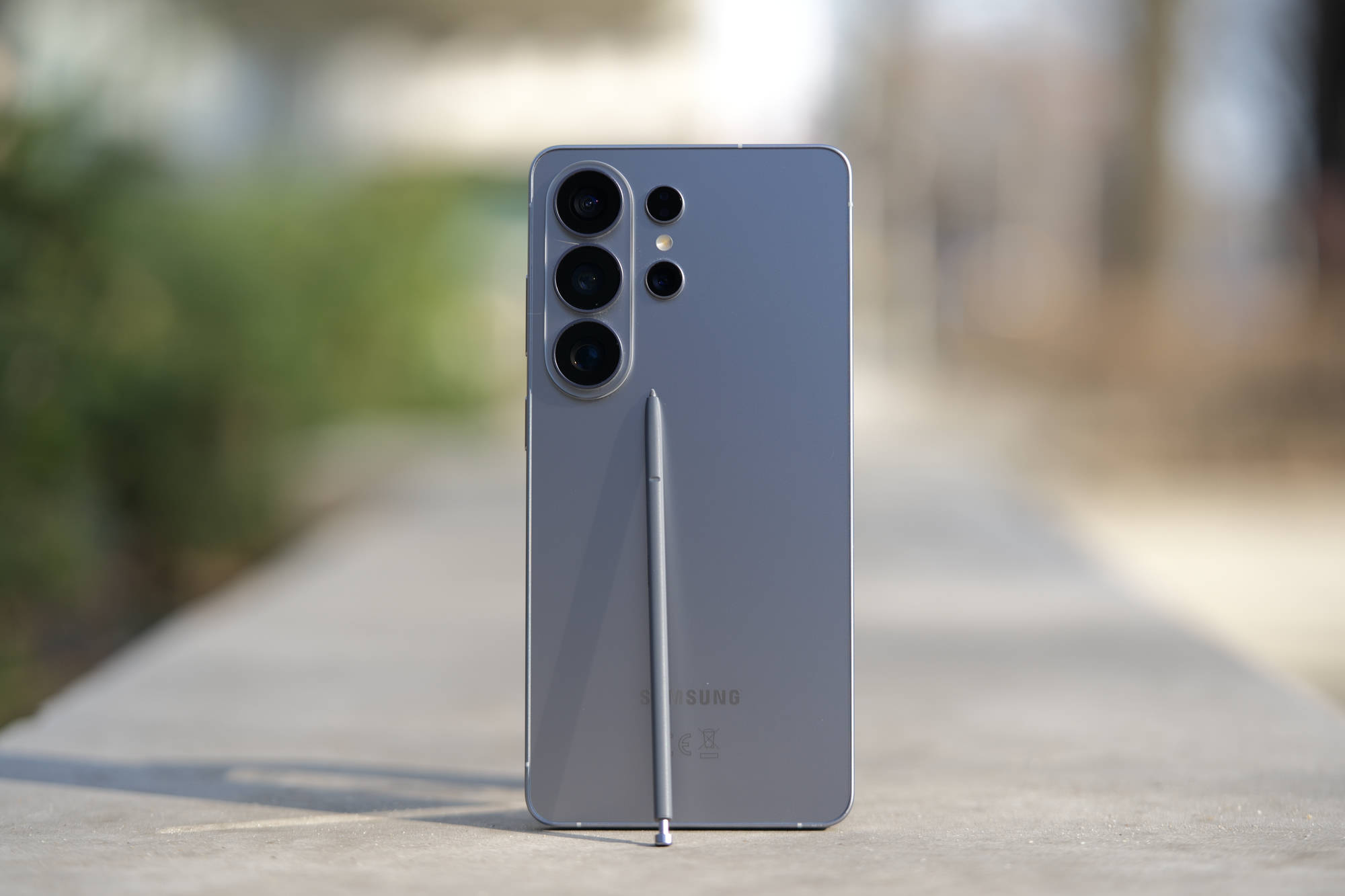 Test smartfonu Samsung Galaxy S26 Ultra – jest dobrze, ale fani chcą już czegoś więcej