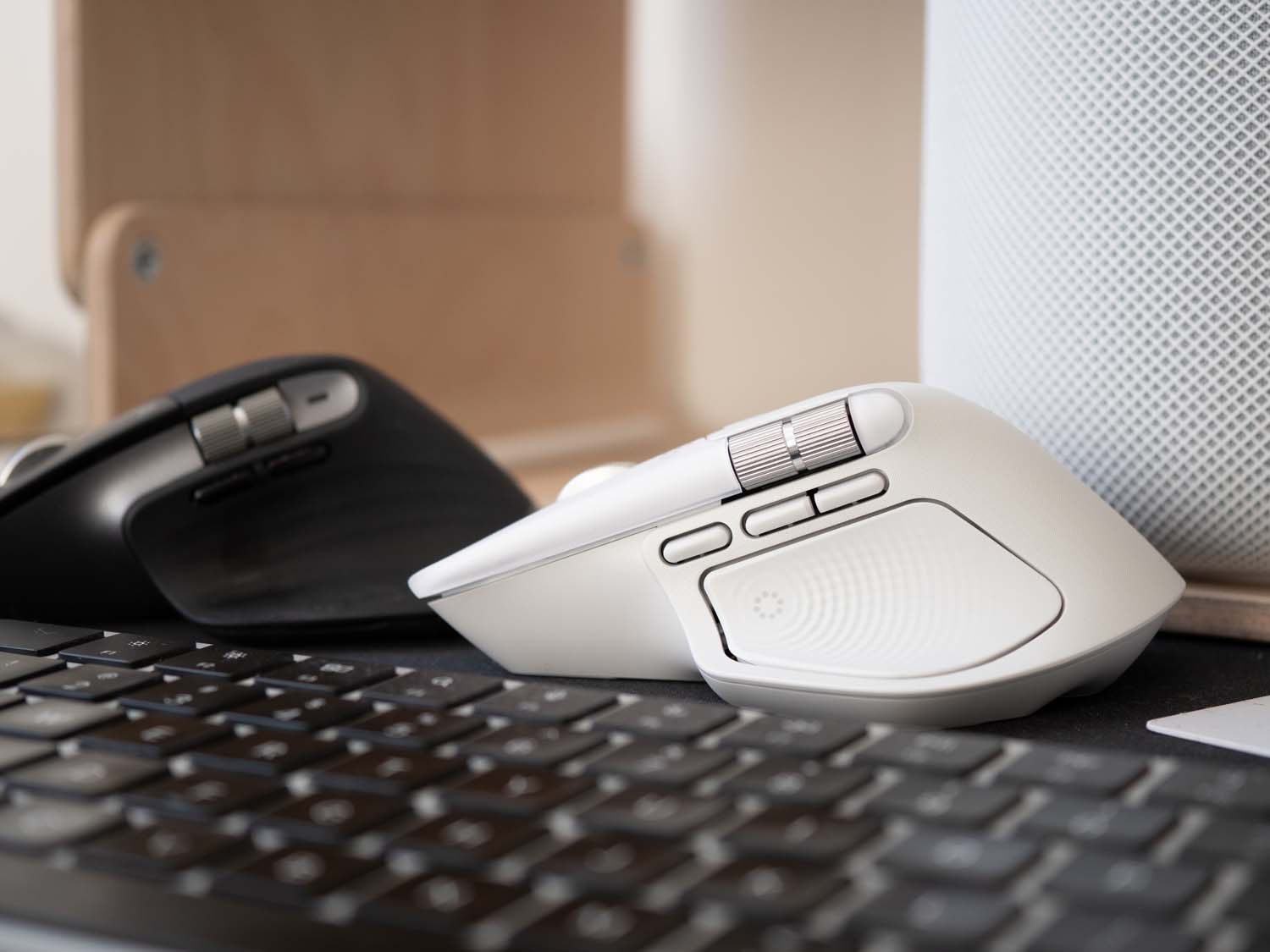 Recenzja Logitech MX Master 4 – najlepsza myszka biurowa jest jeszcze lepsza