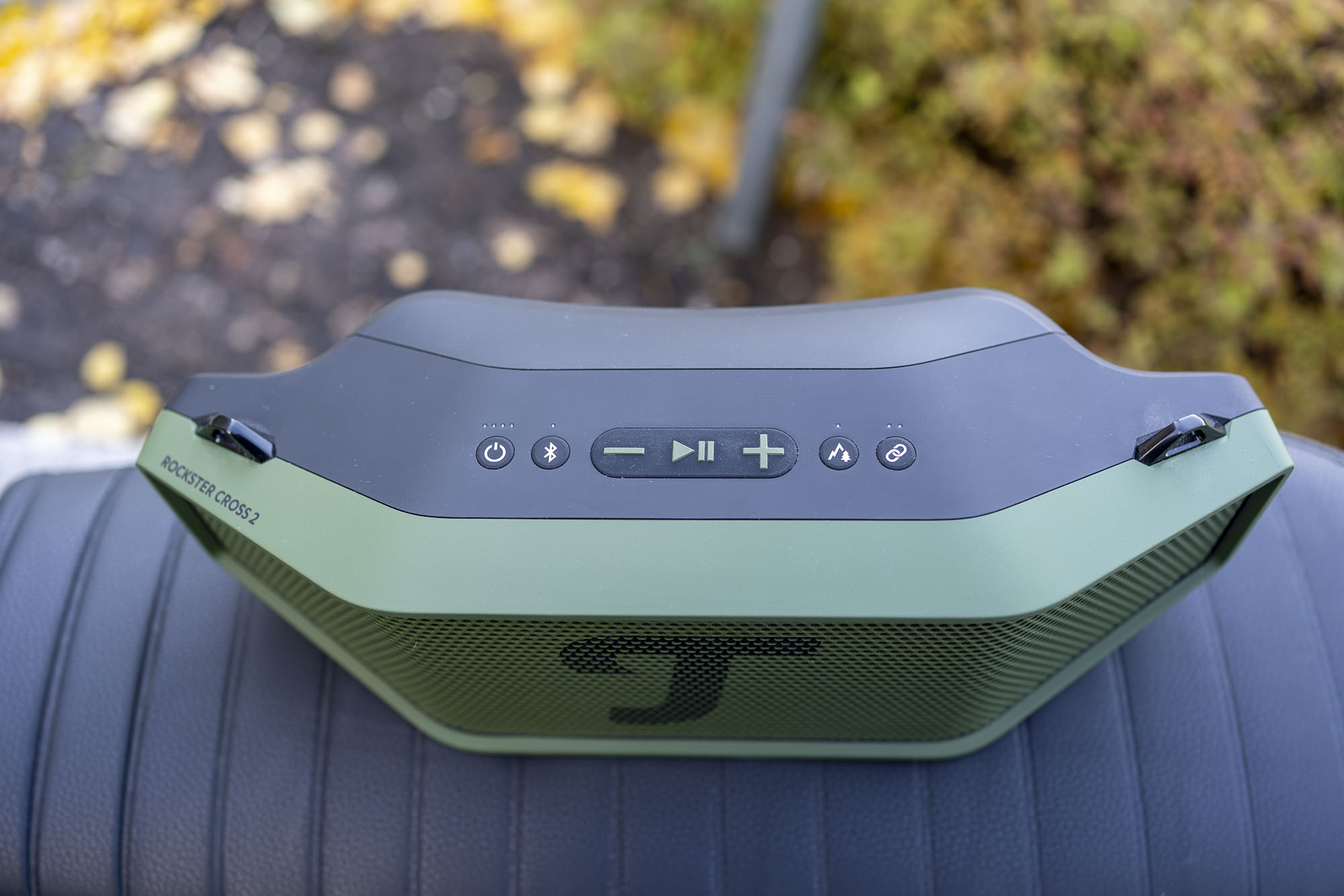 Test bardzo udanego głośnika Teufel Rockster Cross 2