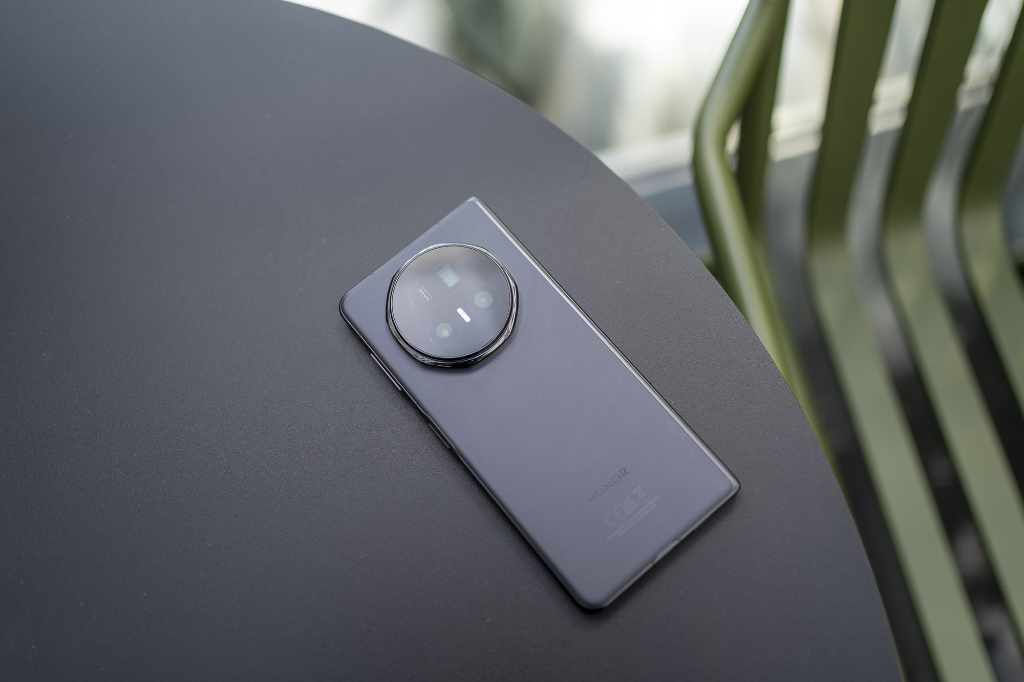 Test smartfonu Honor Magic V5 – jest lepszy od Folda