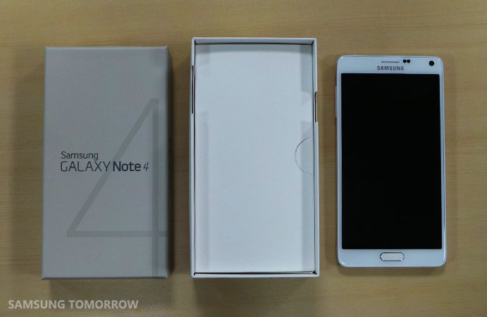 unboxing_the_galaxy_note_4_2.jpg