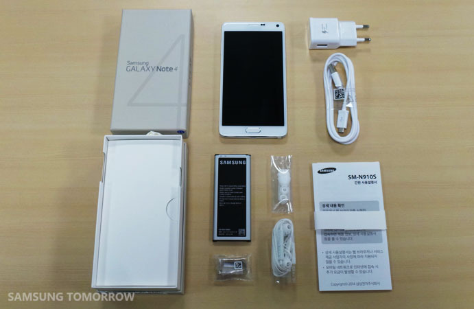 unboxing_the_galaxy_note_4_7.jpg