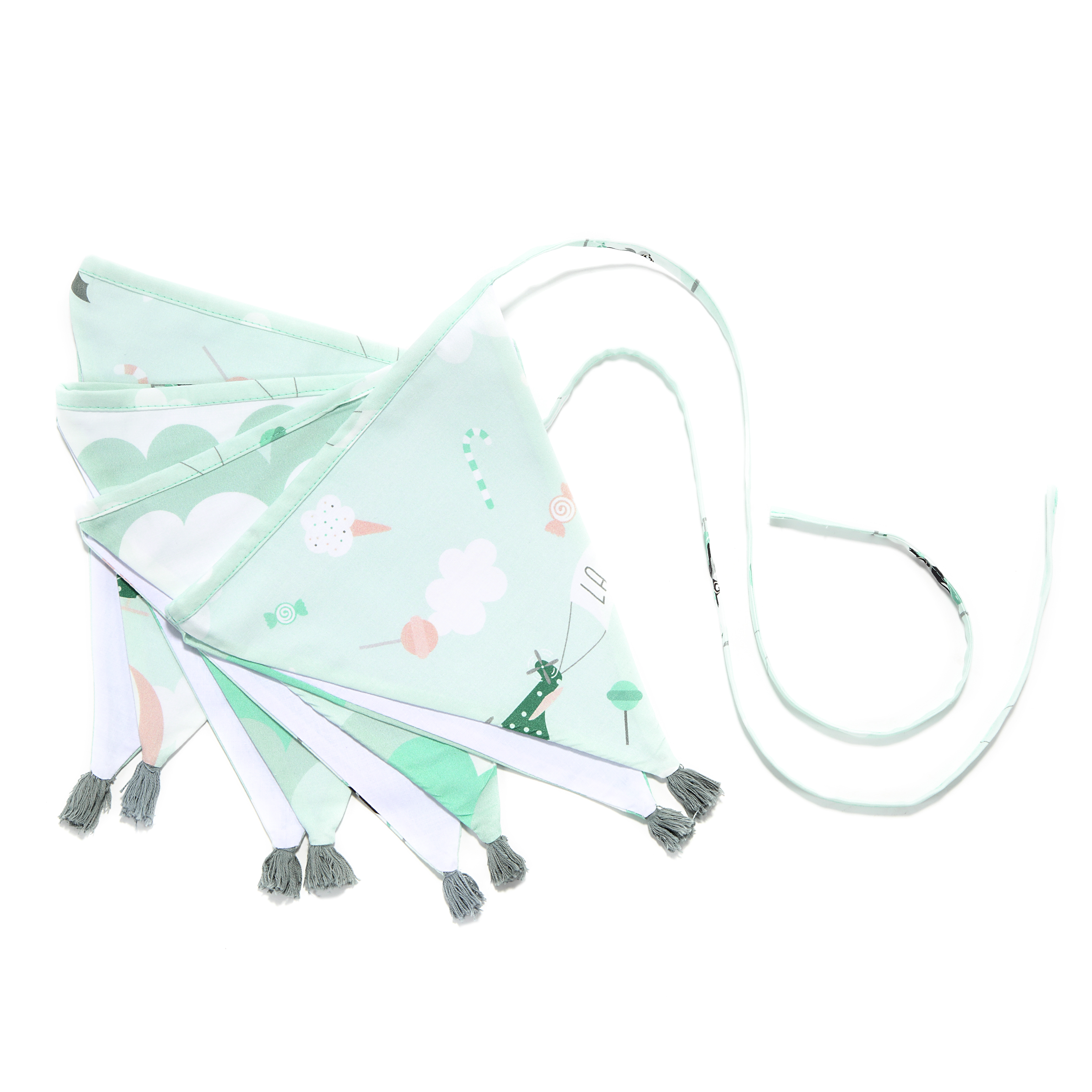 MISS CLOUDY GARLAND CIRCUS