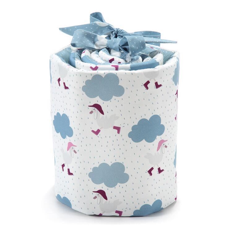 DANCING IN THE RAIN COT BUMPER