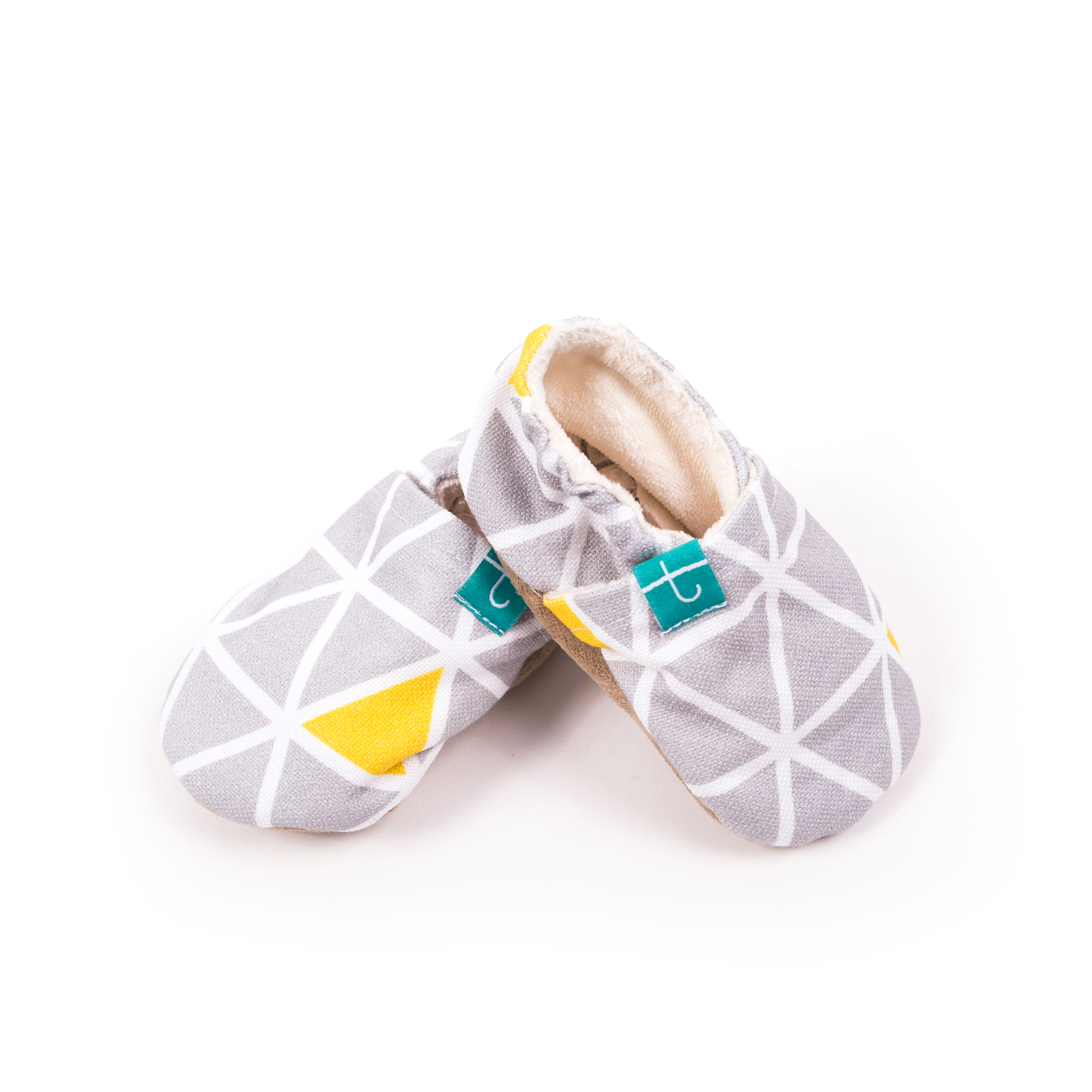 TITOT SLIPPERS GREY TRIANGLES 3-9 MONTHS