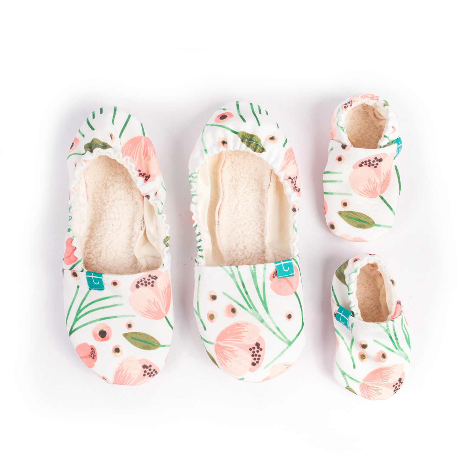 TITOT MOM AND BABY SLIPPERS PEONY SET (MOM SIZE 5, BABY 9-12 MONTHS)