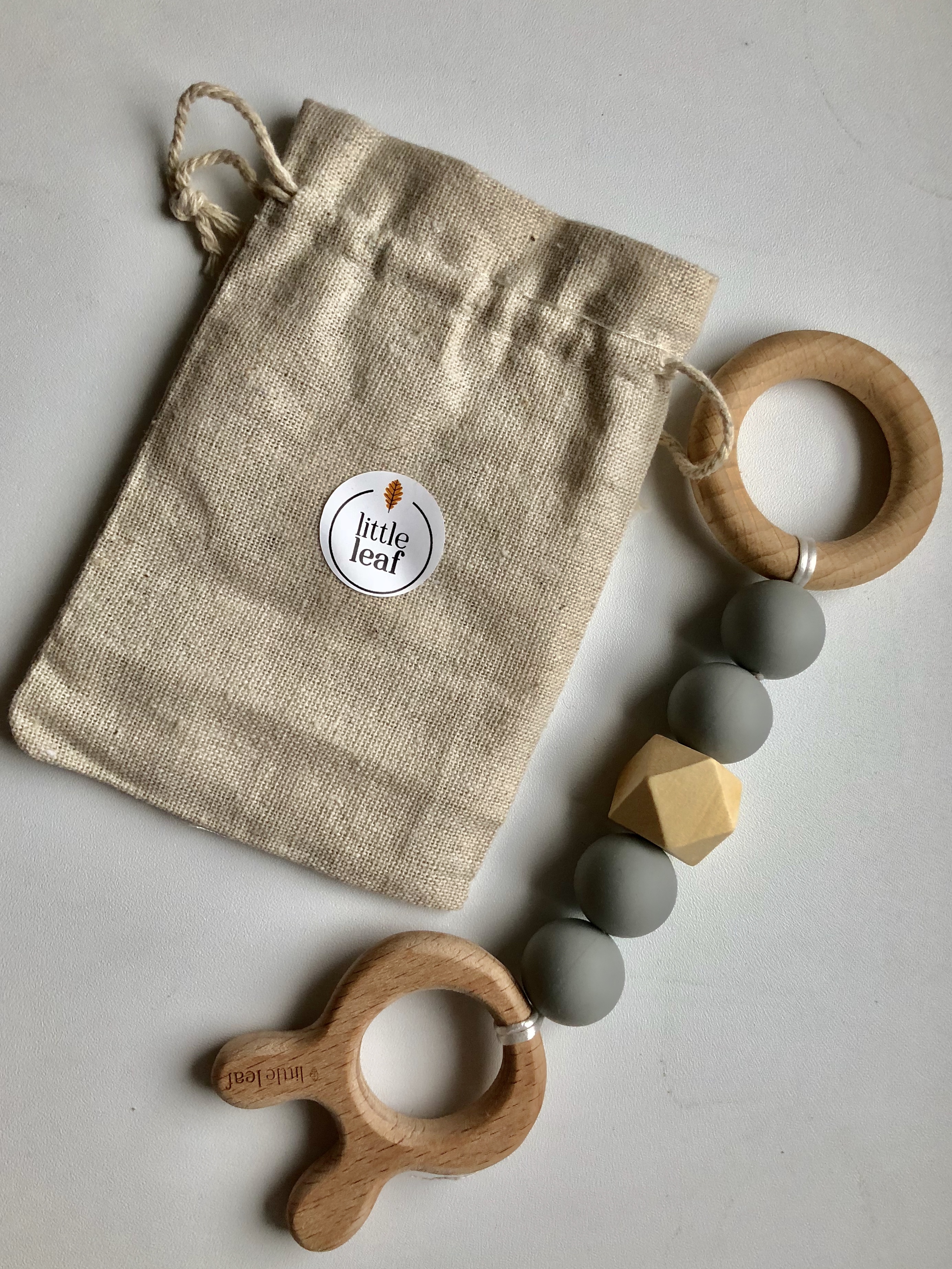 Little Leaf Educational Pendant S (bunny grey)