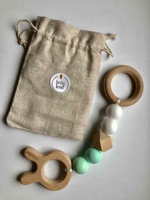 Little Leaf Educational Pendant S (bunny mint&white)