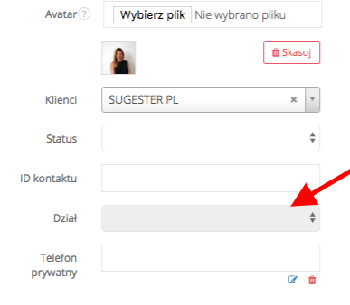 Okno dodawania nowego kontaktu z wyróżnionym polem Dział