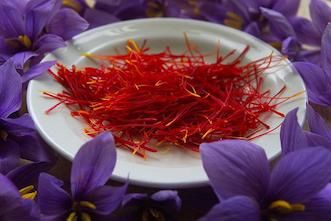 Explore The Surprising Benefits of Saffron! 