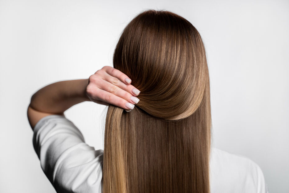 Understanding Dry Hair: Why it Happens