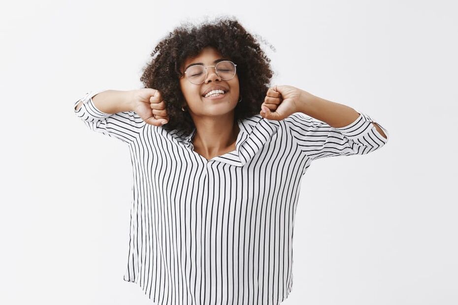 Two Wellness Wonders That’ll Have You Snoozing, Glowing, and Popcorn-Crunching Your Way to a Better You